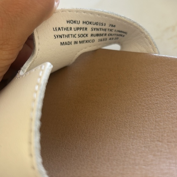 Steve Madden white sandals - Picture 4 of 4